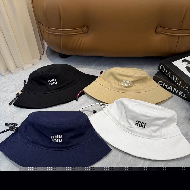 Miumiu Hat dx18